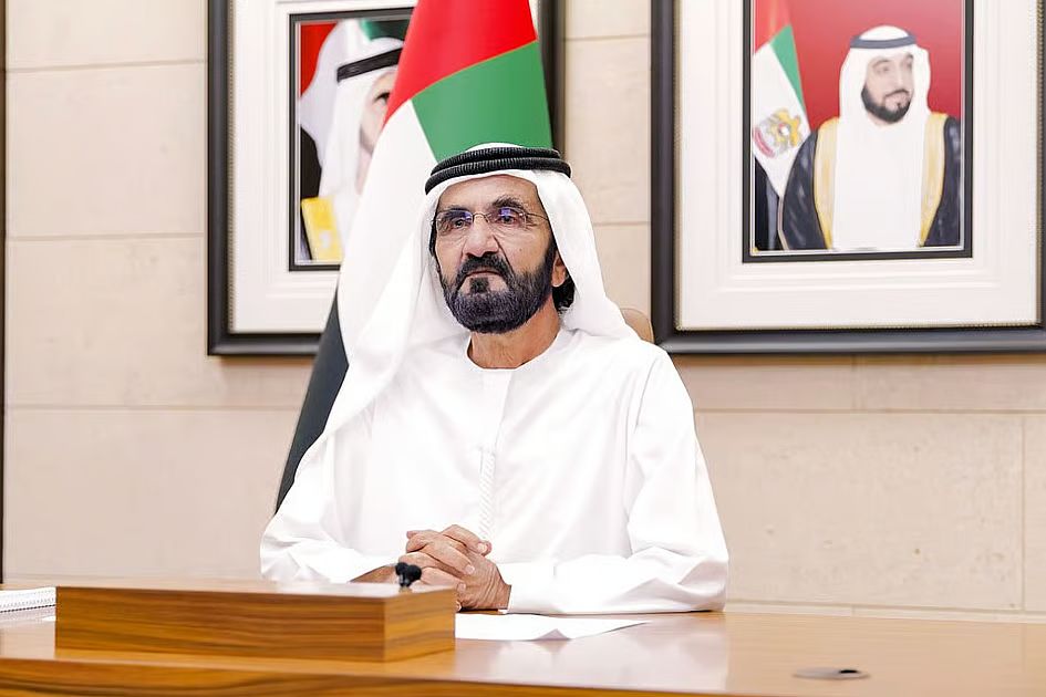 Sheikh Mohammed welcomes Dubai Airshow delegates ahead of start.