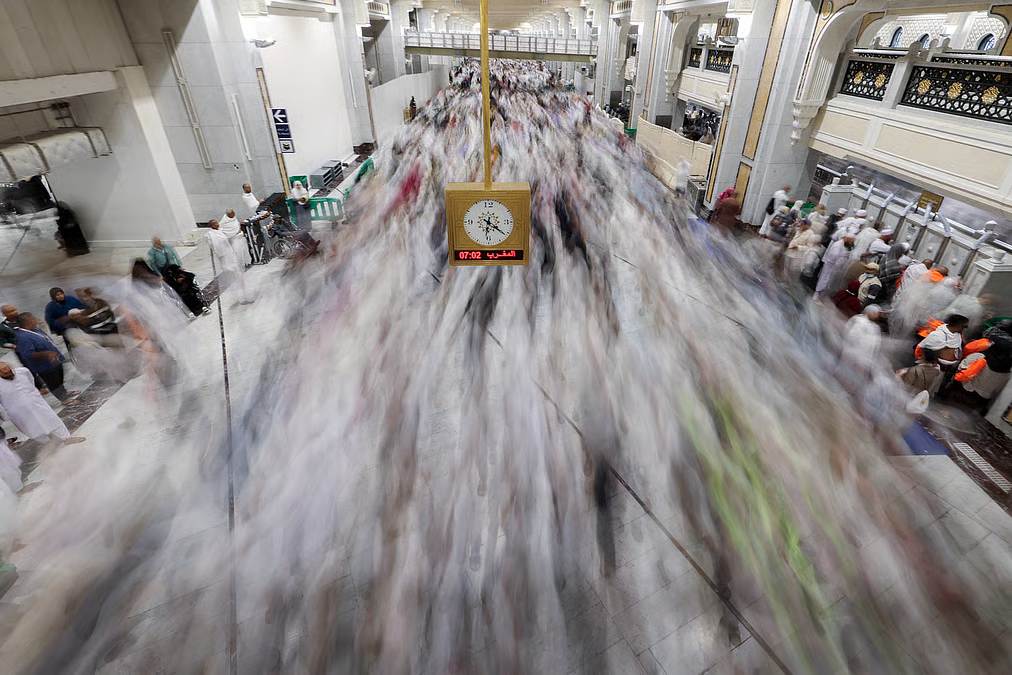 Mecca Shuts Down Over 1,300 Workshops After Major Inspection Campaign