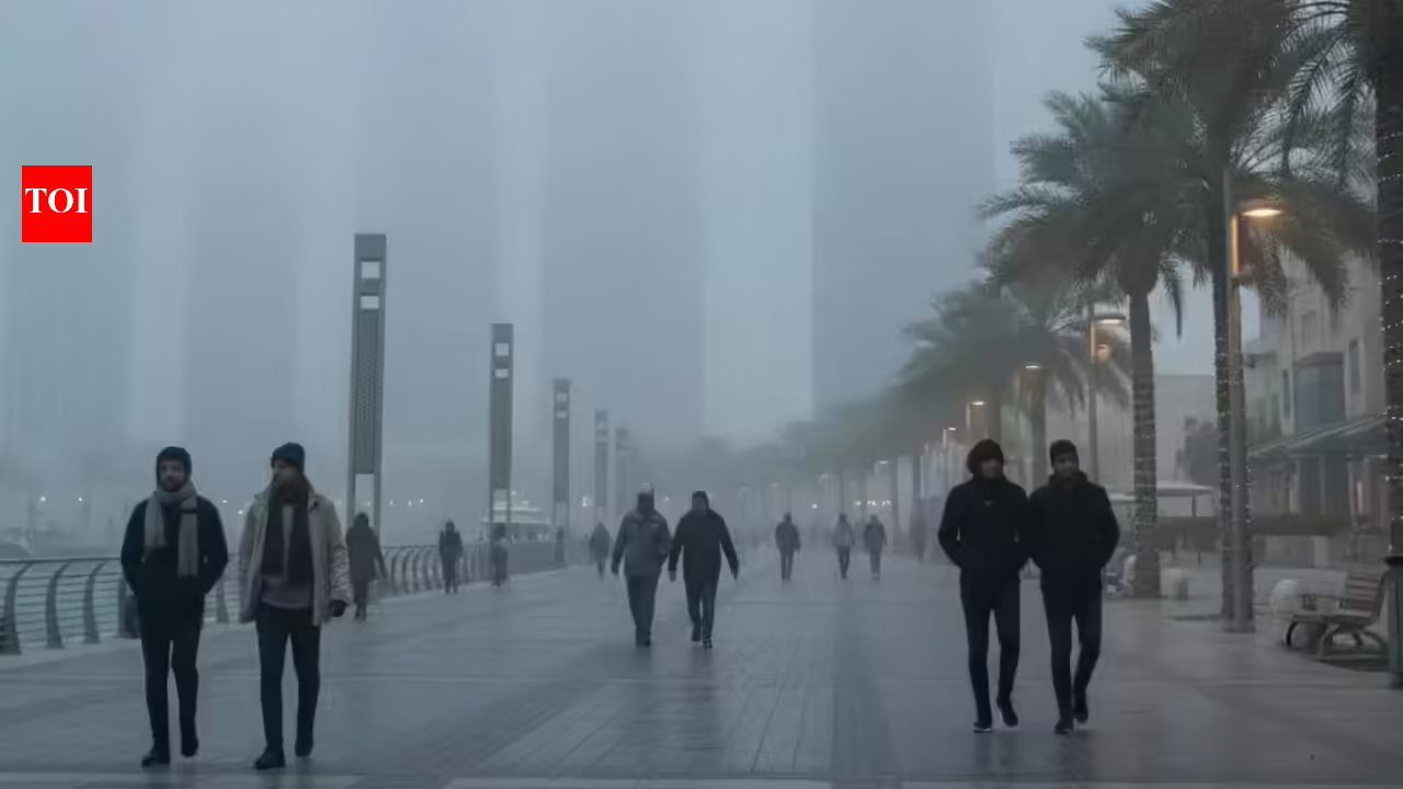 UAE Weather Update: Fog Alerts, Clouds & Chance of Rain Today