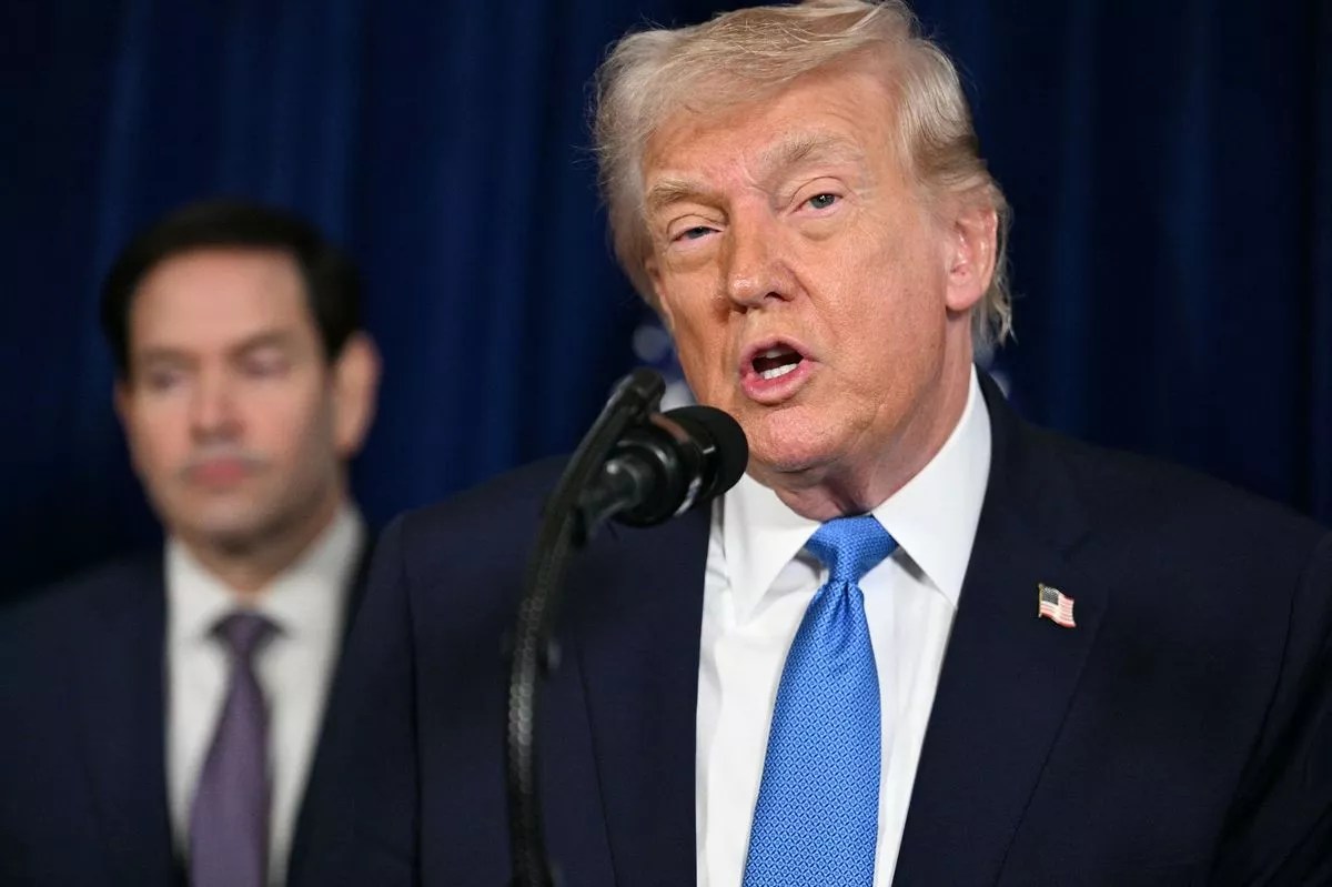 Trump Threatens Possible Operation in Colombia After Harsh Remarks