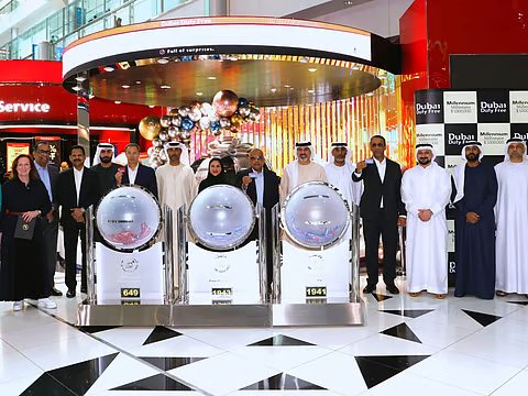 Abu Dhabi-Based Iranian Expat Wins Dubai Duty Free’s Finest Surprise for Third Time