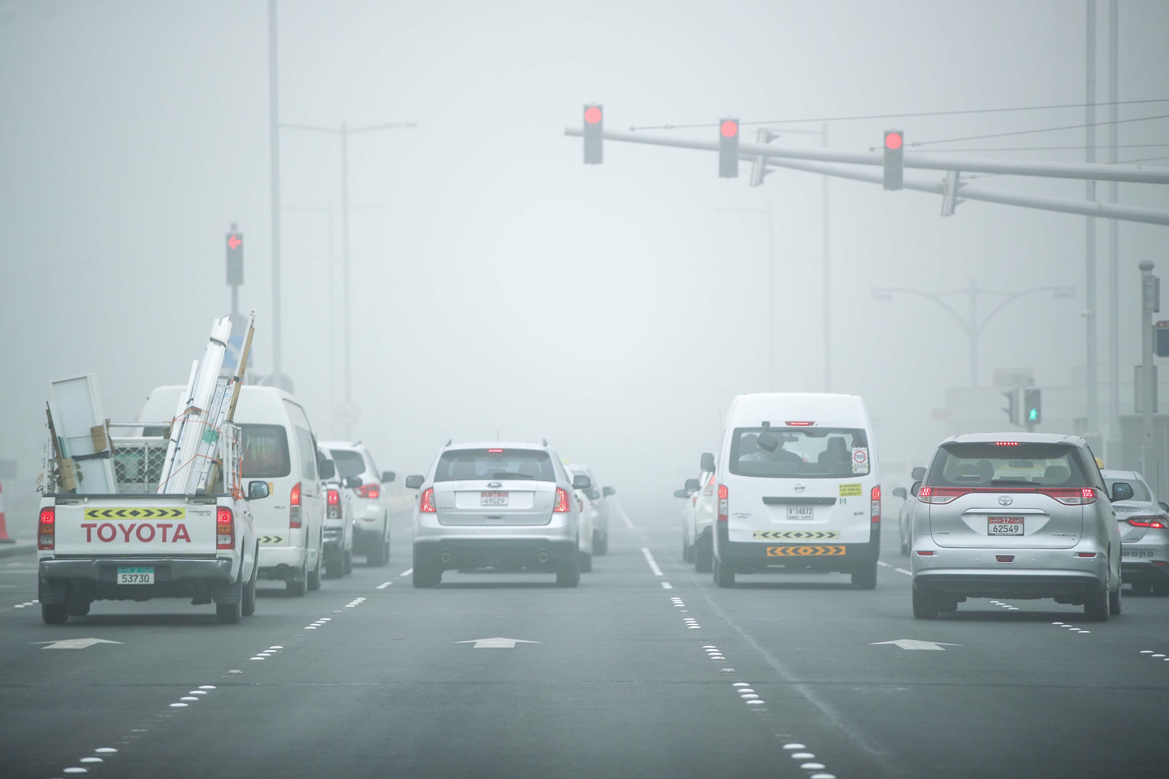 UAE Weather: Fair Skies on Sunday as Fog Alerts Issued Across Several Areas